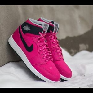 Girls Air Jordan 1 Retro High (GG)